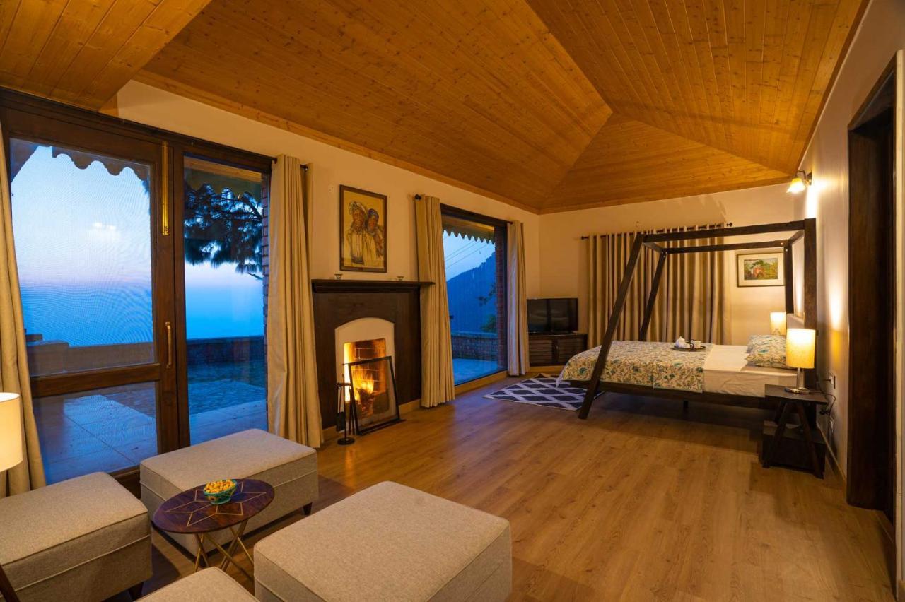 Stayvista At The Winter Line With Complimentary Breakfast Kasauli Ngoại thất bức ảnh