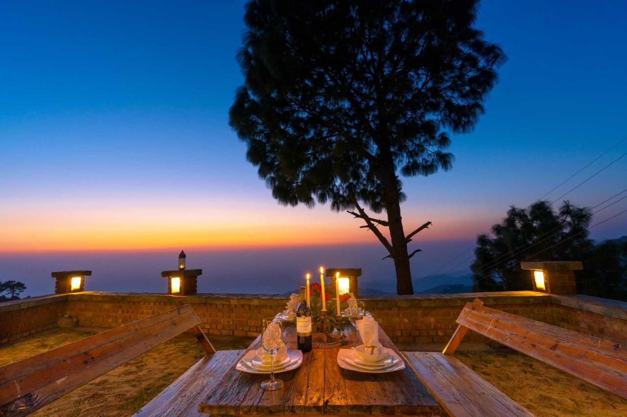 Stayvista At The Winter Line With Complimentary Breakfast Kasauli Ngoại thất bức ảnh